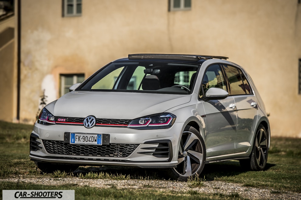 elk Goedaardig toekomst Volkswagen Golf GTI Performance: The Hot Hatches' Queen! - Review