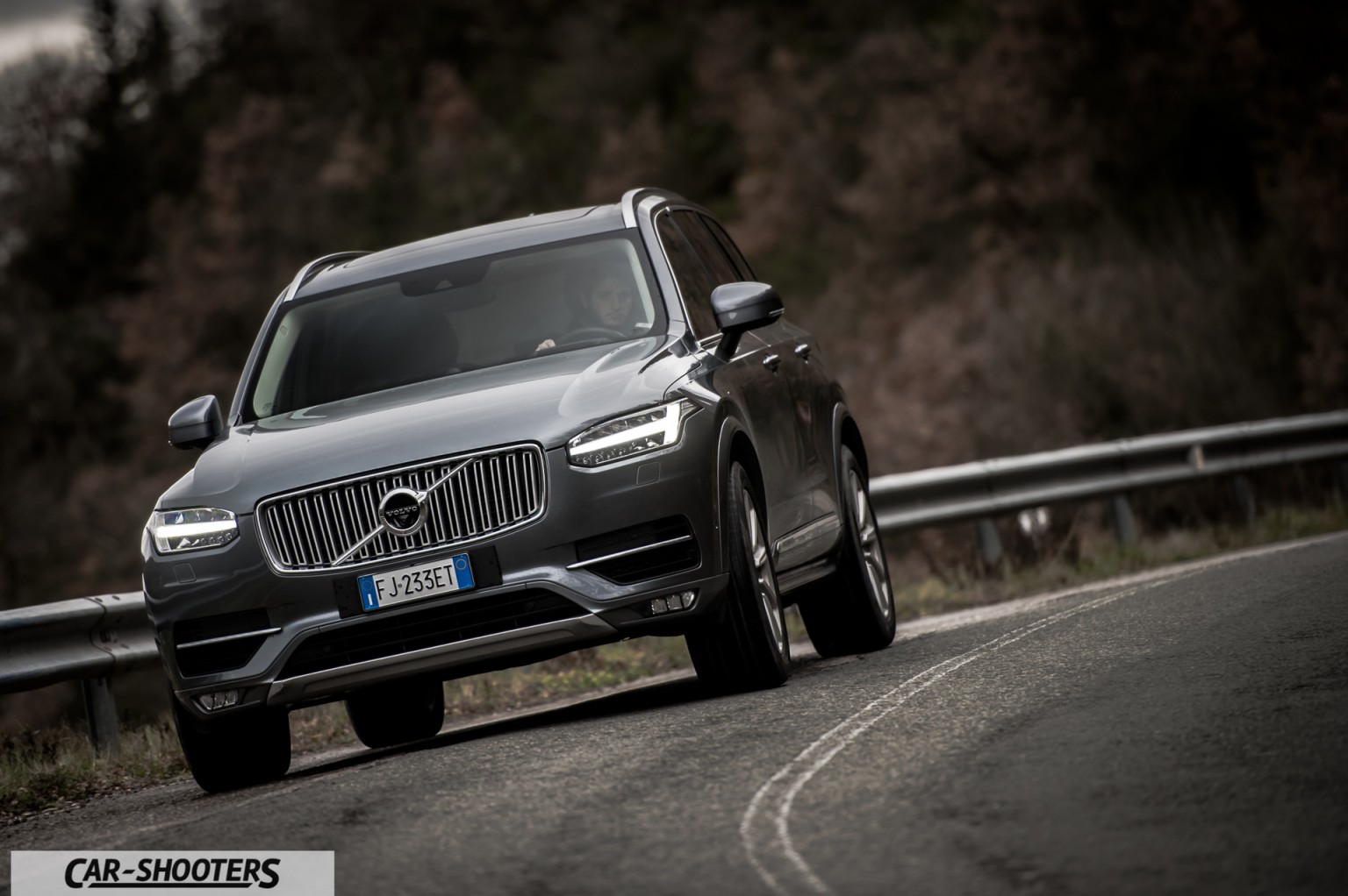 Volvo XC90 D5 Inscription La First Class delle Strade Prova su Strada