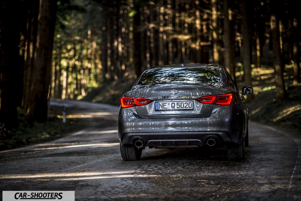 Infinti Q50 MY2018 Prova Su Strada